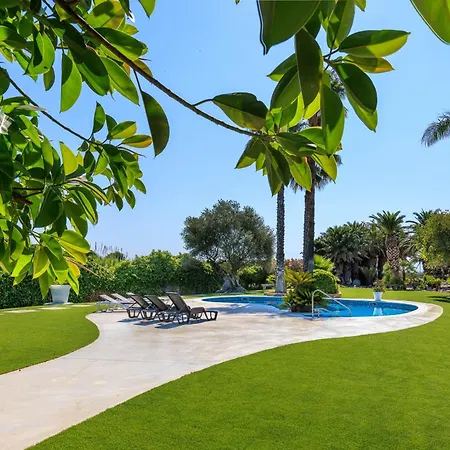Villa Nuba - Only Families