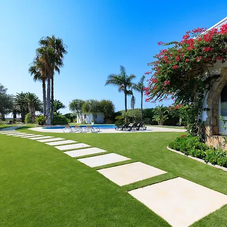 Villa Nuba - Only Families *